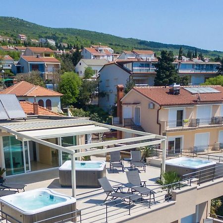 Apartments Domino R Драмаль Екстер'єр фото