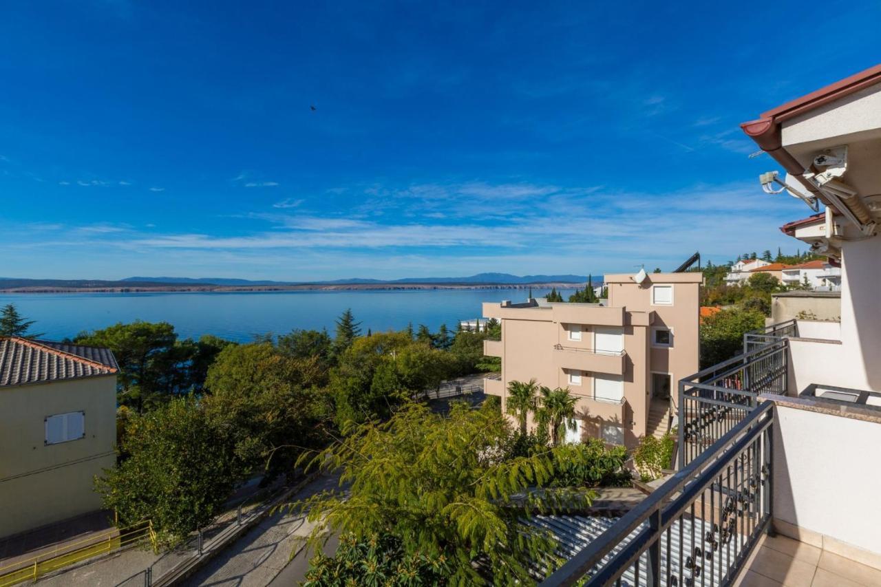 Apartments Domino R Драмаль Екстер'єр фото