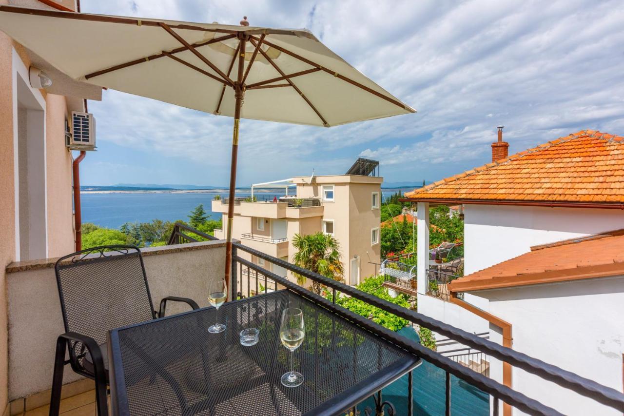 Apartments Domino R Драмаль Екстер'єр фото